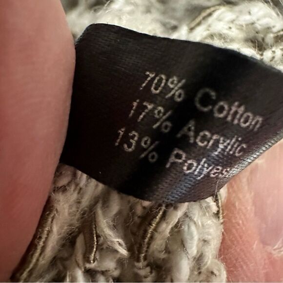 The Limited small sweater - Picture 4 of 5